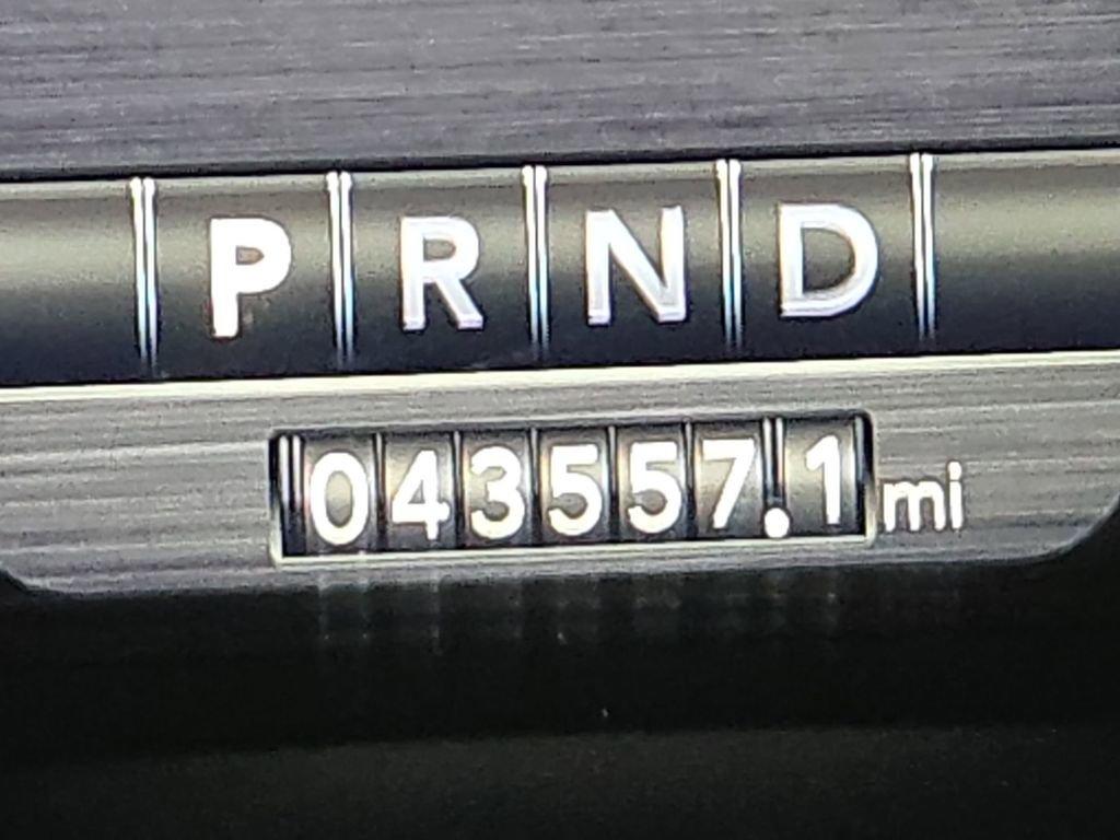 Used 2024 RAM 2500 Laramie image 18