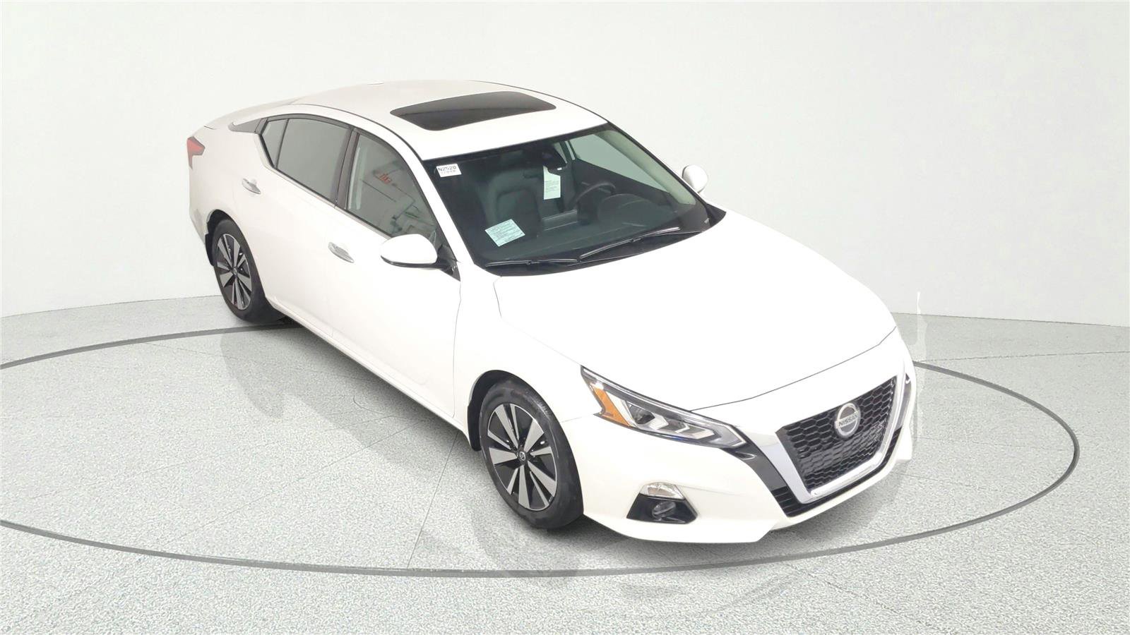 Used 2021 Nissan Altima 2.5 SL FWD image 7