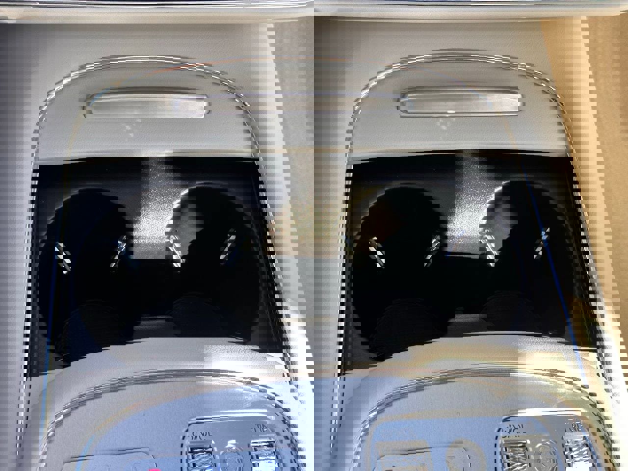 Used 2025 Genesis G90 3.5T image 40