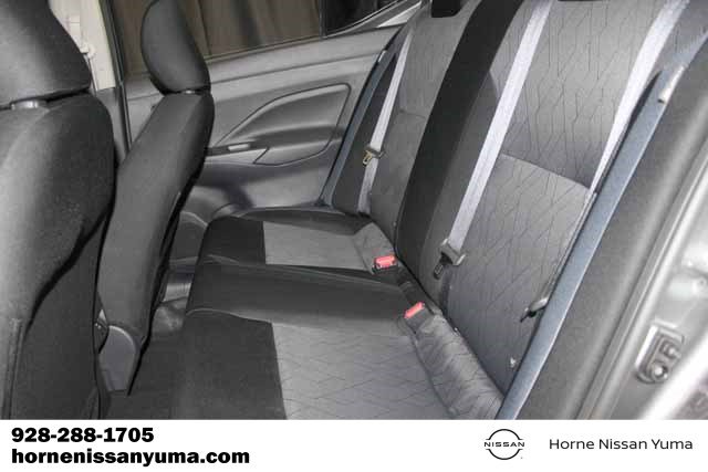 Used 2025 Nissan Versa SV w/ Trunk Package image 5