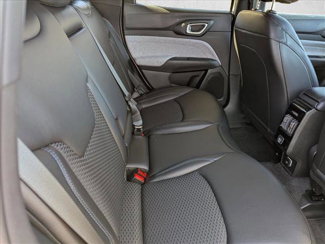 New 2026 Jeep Compass Latitude AWD/4WD image 29