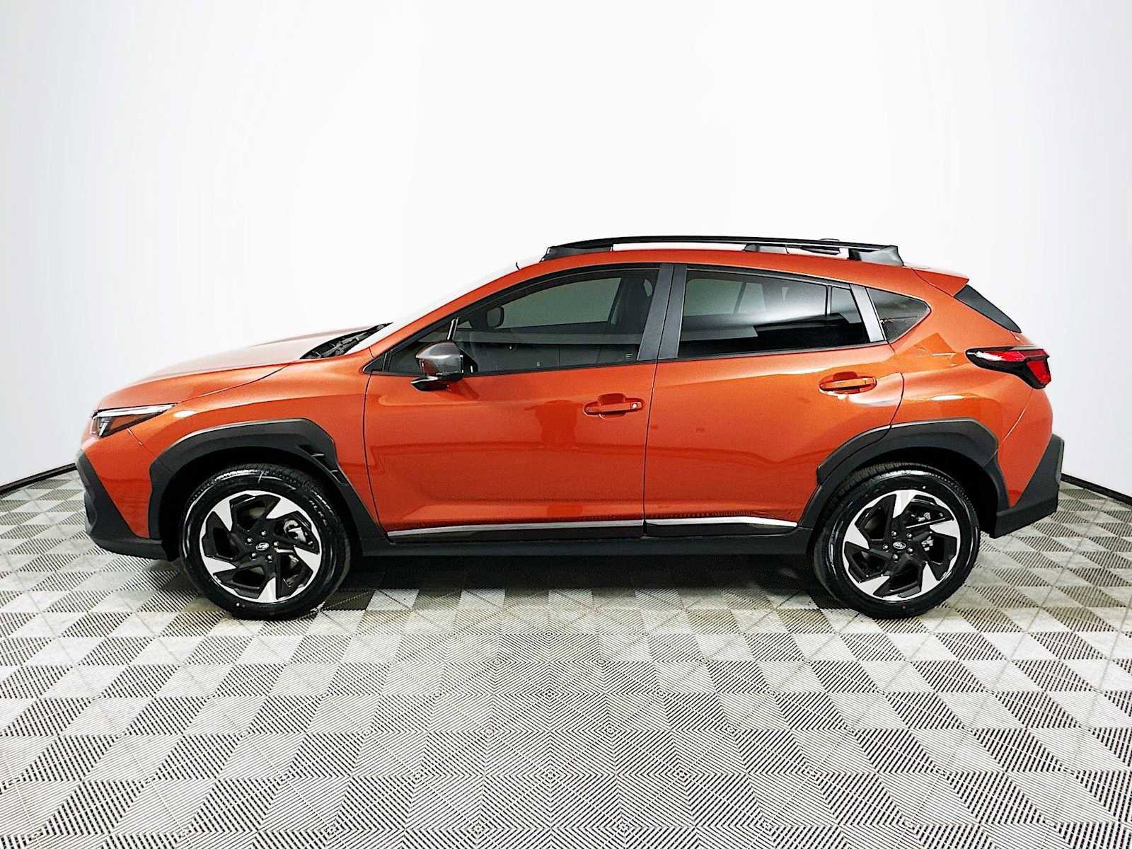 Certified 2025 Subaru Crosstrek 2.5i Limited w/ Popular Package #3A image 4