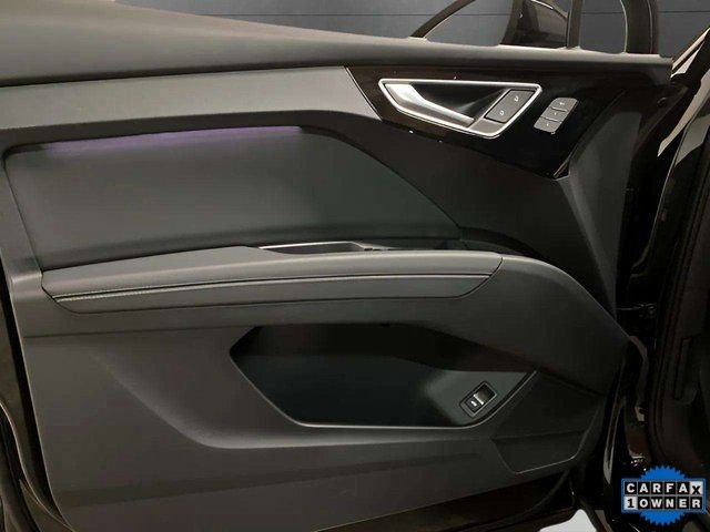 Used 2024 Audi Q4 e-tron Premium Plus w/ Premium Plus image 33