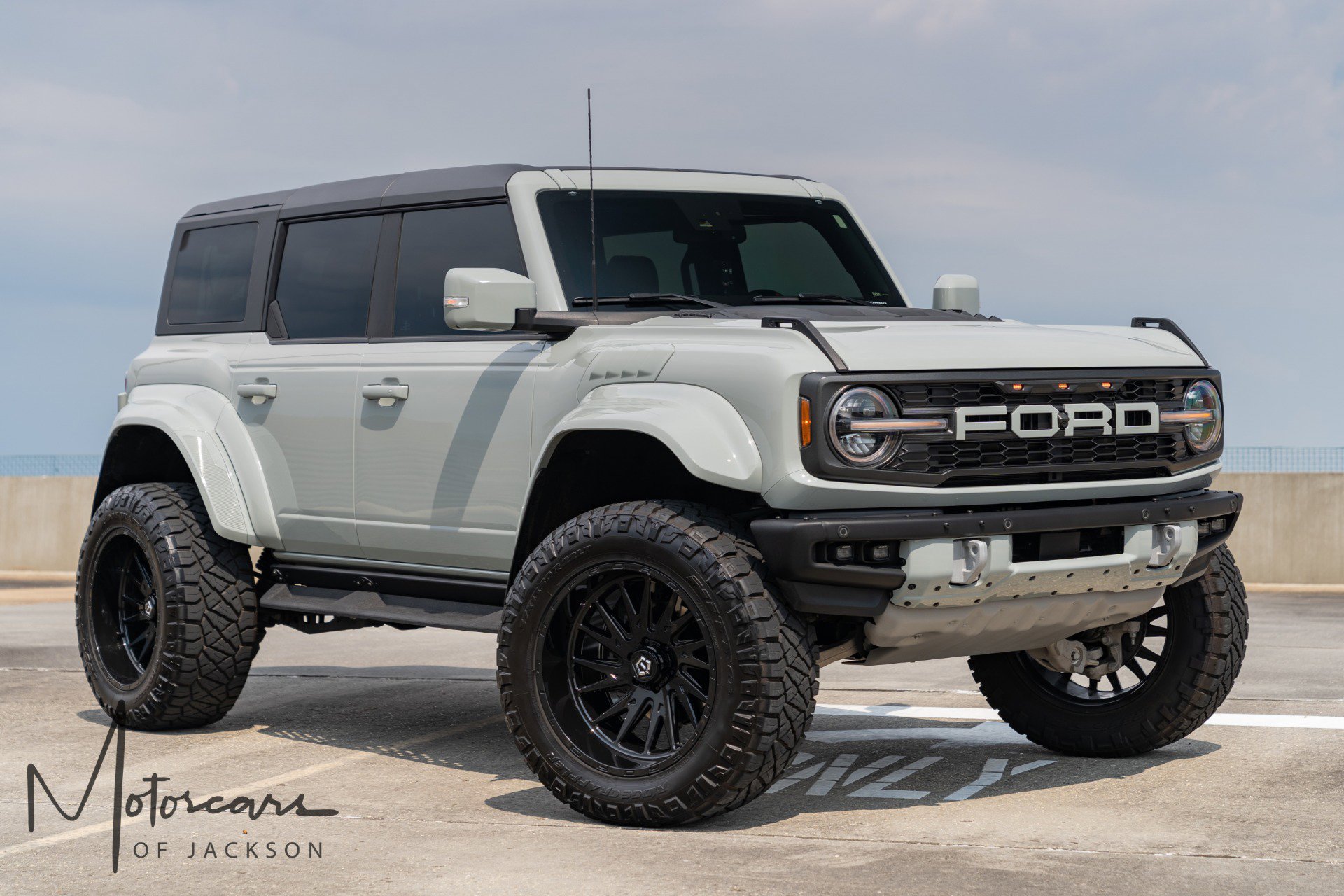 Used 2023 Ford Bronco Raptor image 4