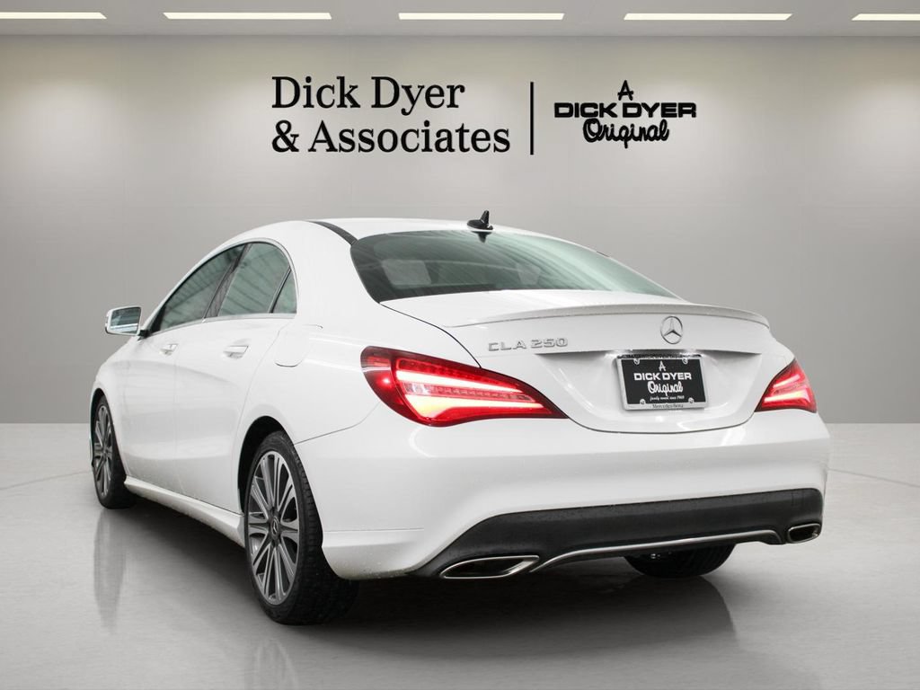 Used 2018 Mercedes-Benz CLA 250 image 9