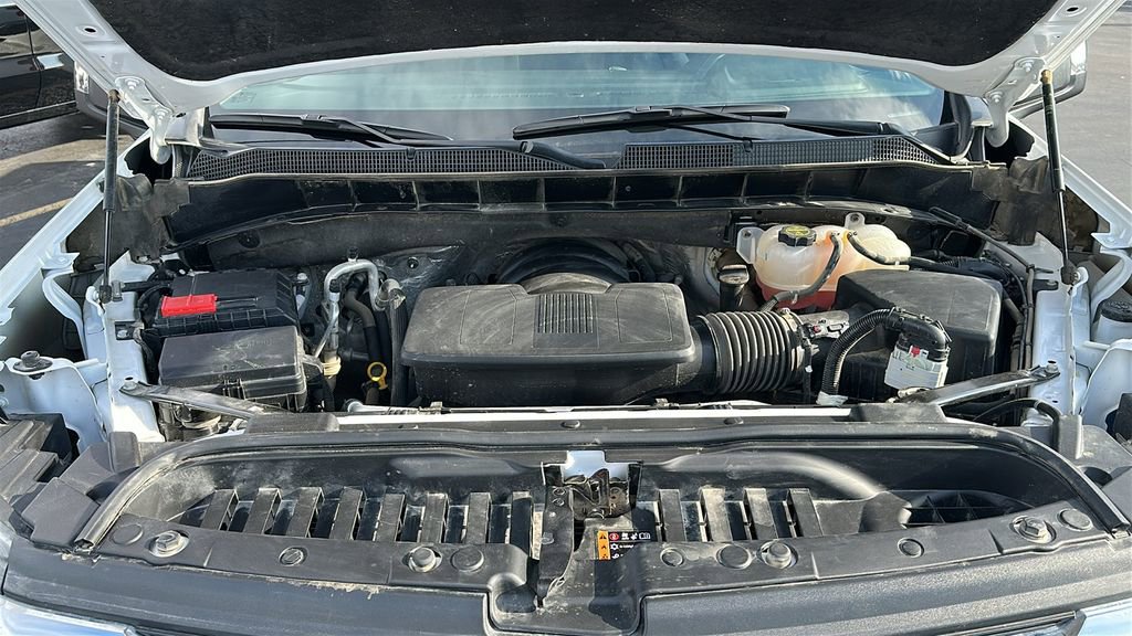 Used 2025 Chevrolet Silverado 1500 LT w/ Work Truck Package image 31