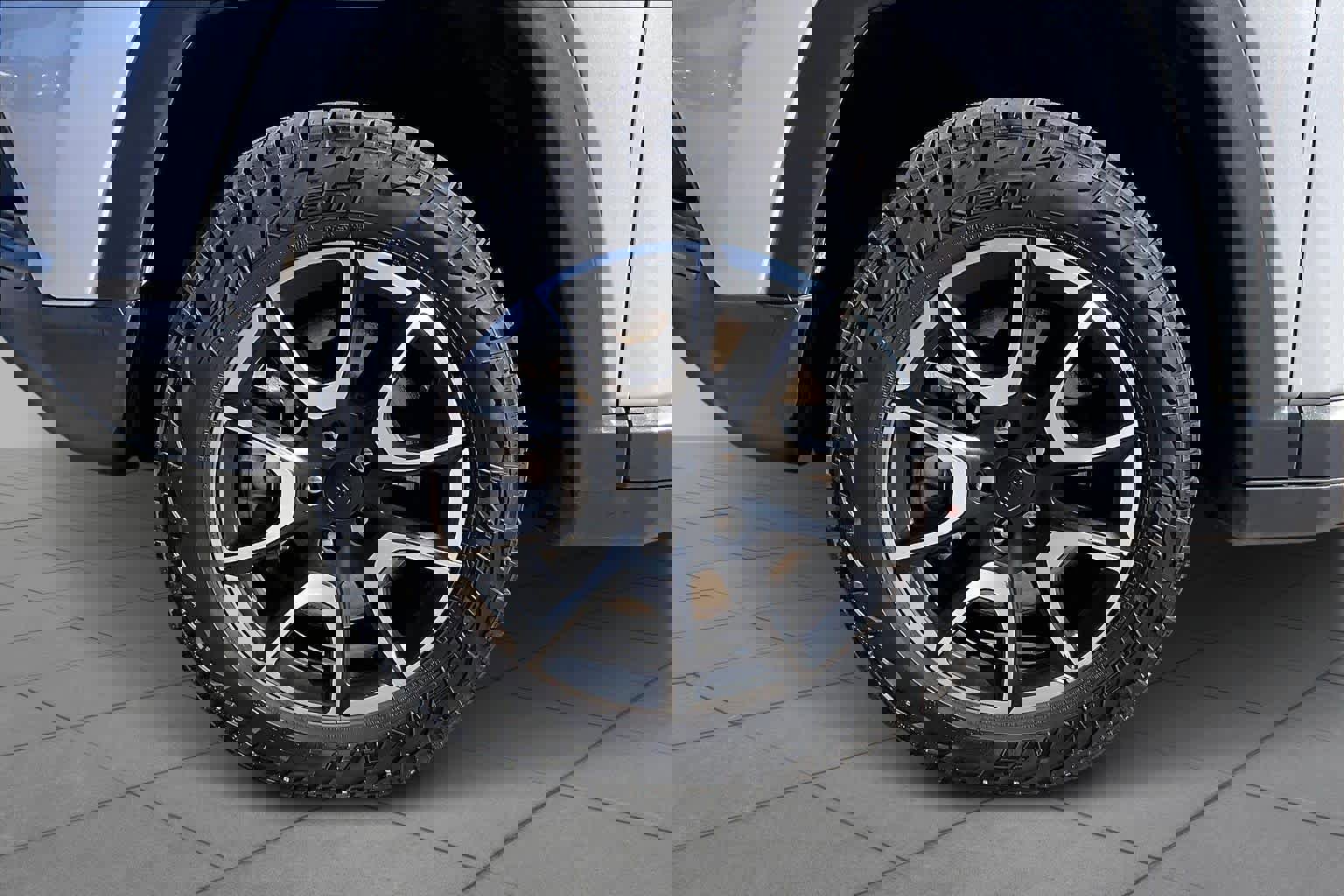 Certified 2024 Jeep Compass Trailhawk image 11