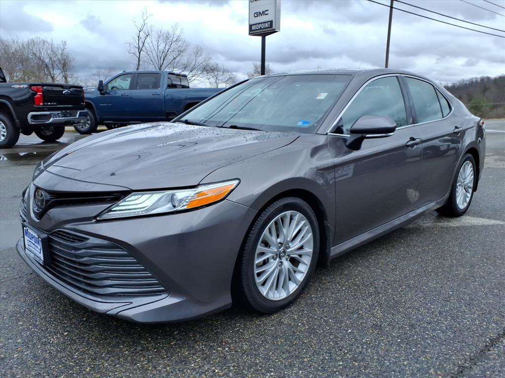 Used 2020 Toyota Camry XLE w/ Navigation Package image 8