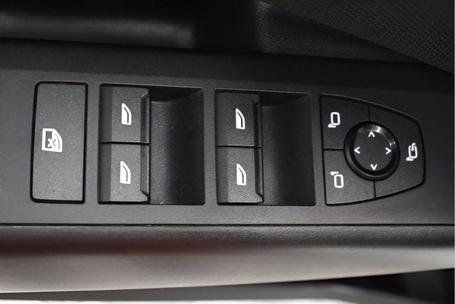 Used 2025 BMW X3 xDrive30 AWD/4WD image 21
