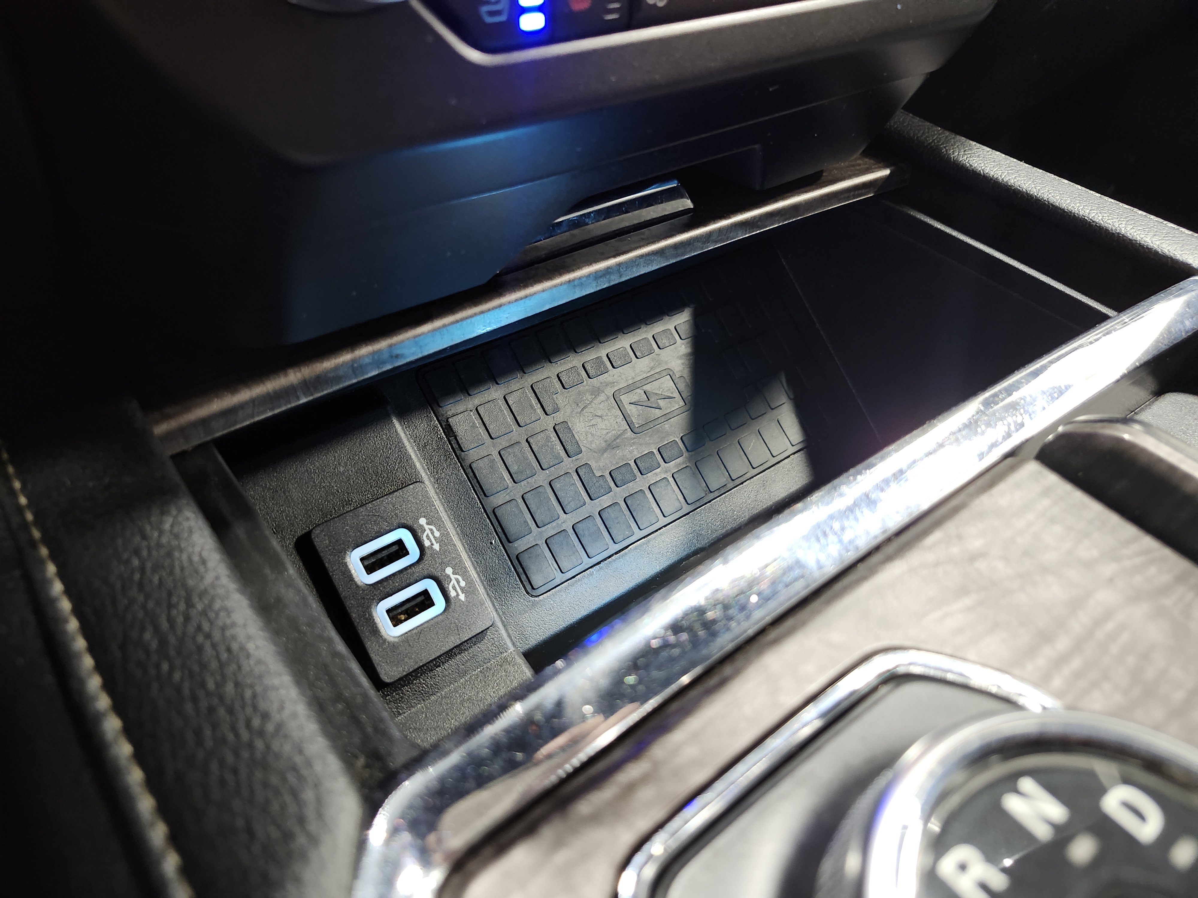 Used 2018 Ford Expedition Limited AWD/4WD image 11