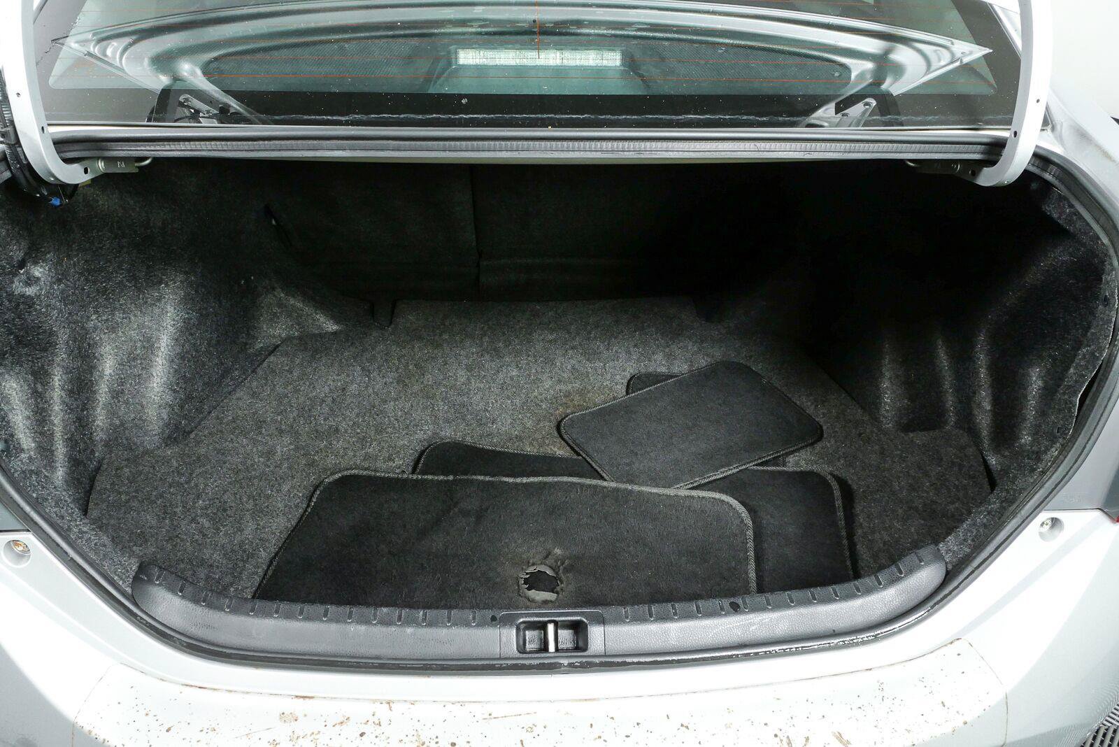 Used 2017 Toyota Corolla LE FWD image 28