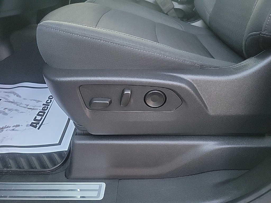 Certified 2025 Chevrolet Silverado 1500 LT image 23