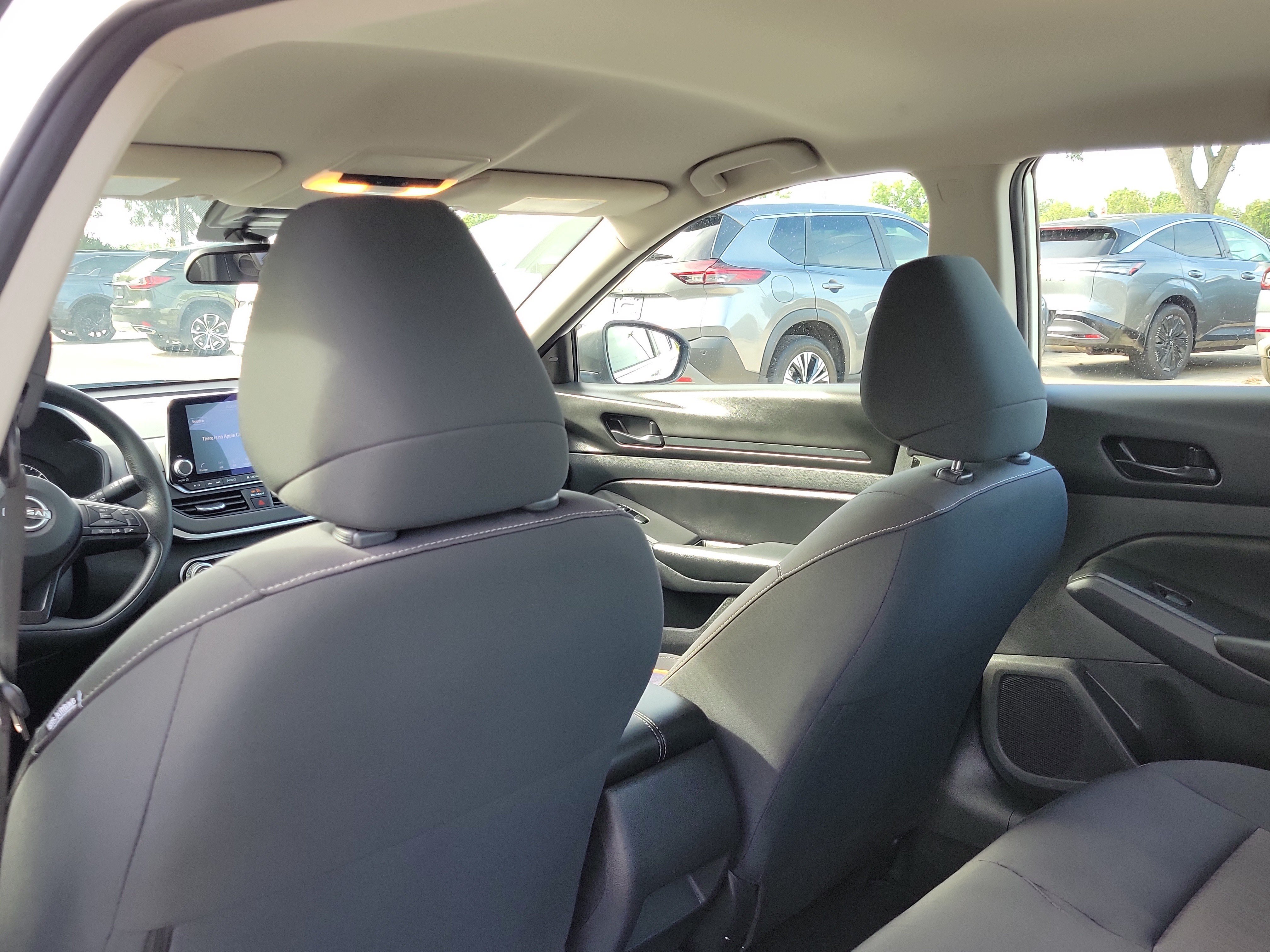 Certified 2025 Nissan Altima 2.5 S FWD image 12
