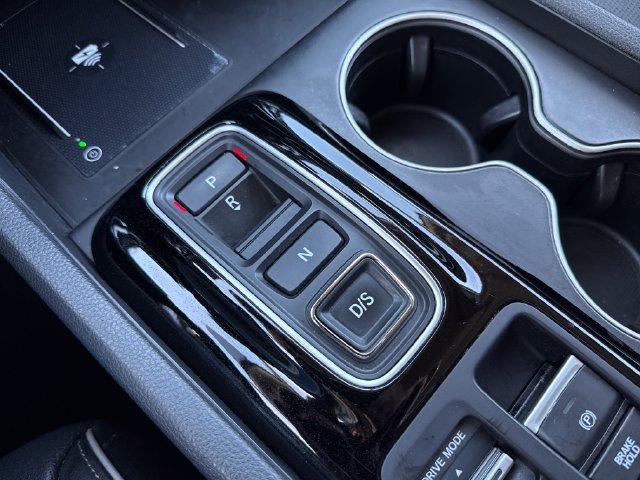 Used 2024 Honda Pilot Elite image 30