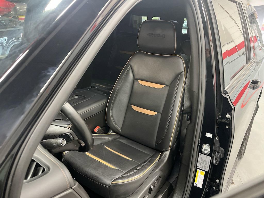 Used 2024 GMC Yukon XL AT4 w/ Technology Package image 20