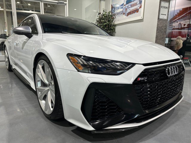 Used 2021 Audi RS 7 Sportback AWD/4WD image 22