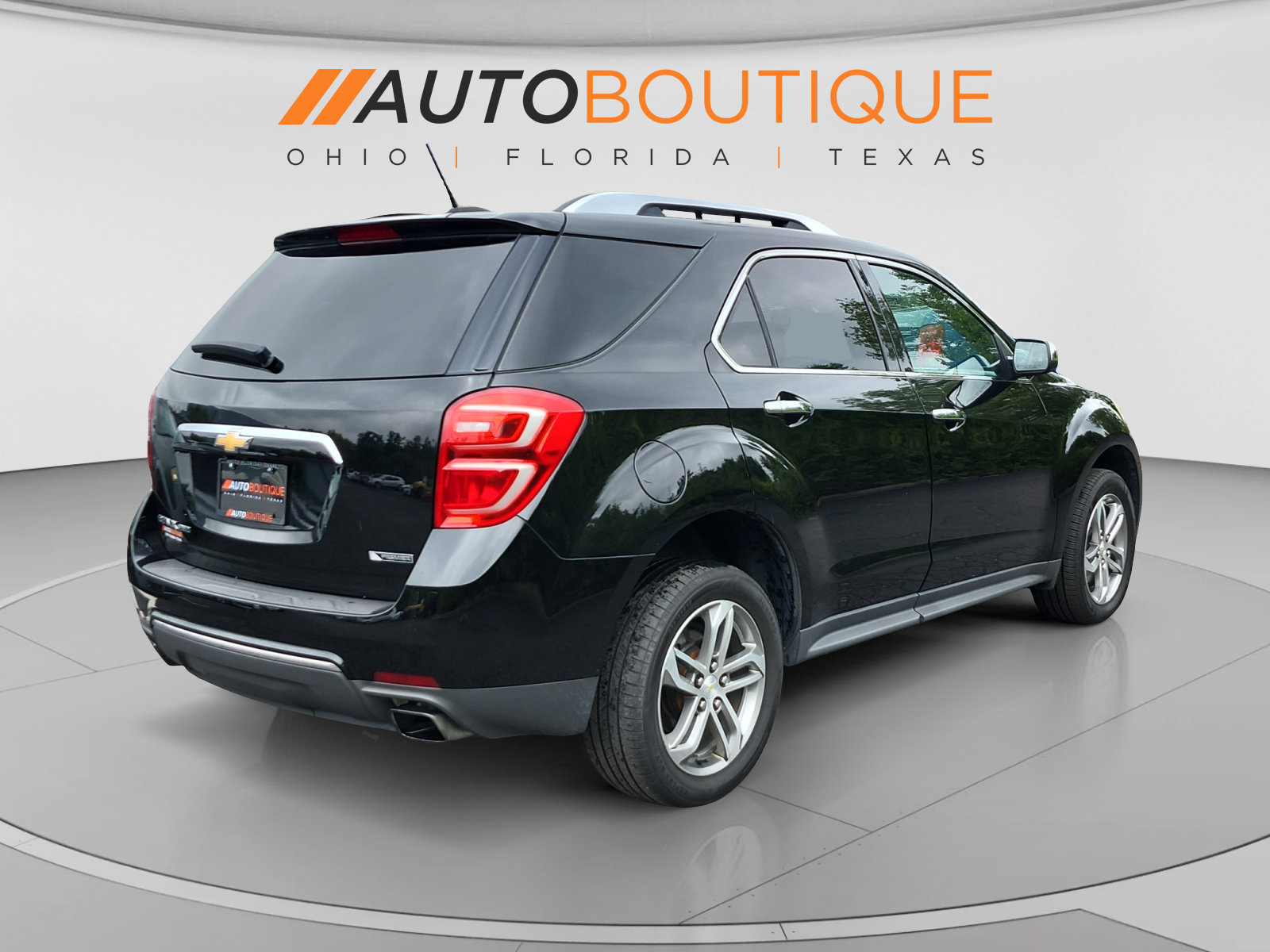 Used 2017 Chevrolet Equinox Premier w/ Enhanced Convenience Package AWD/4WD image 10