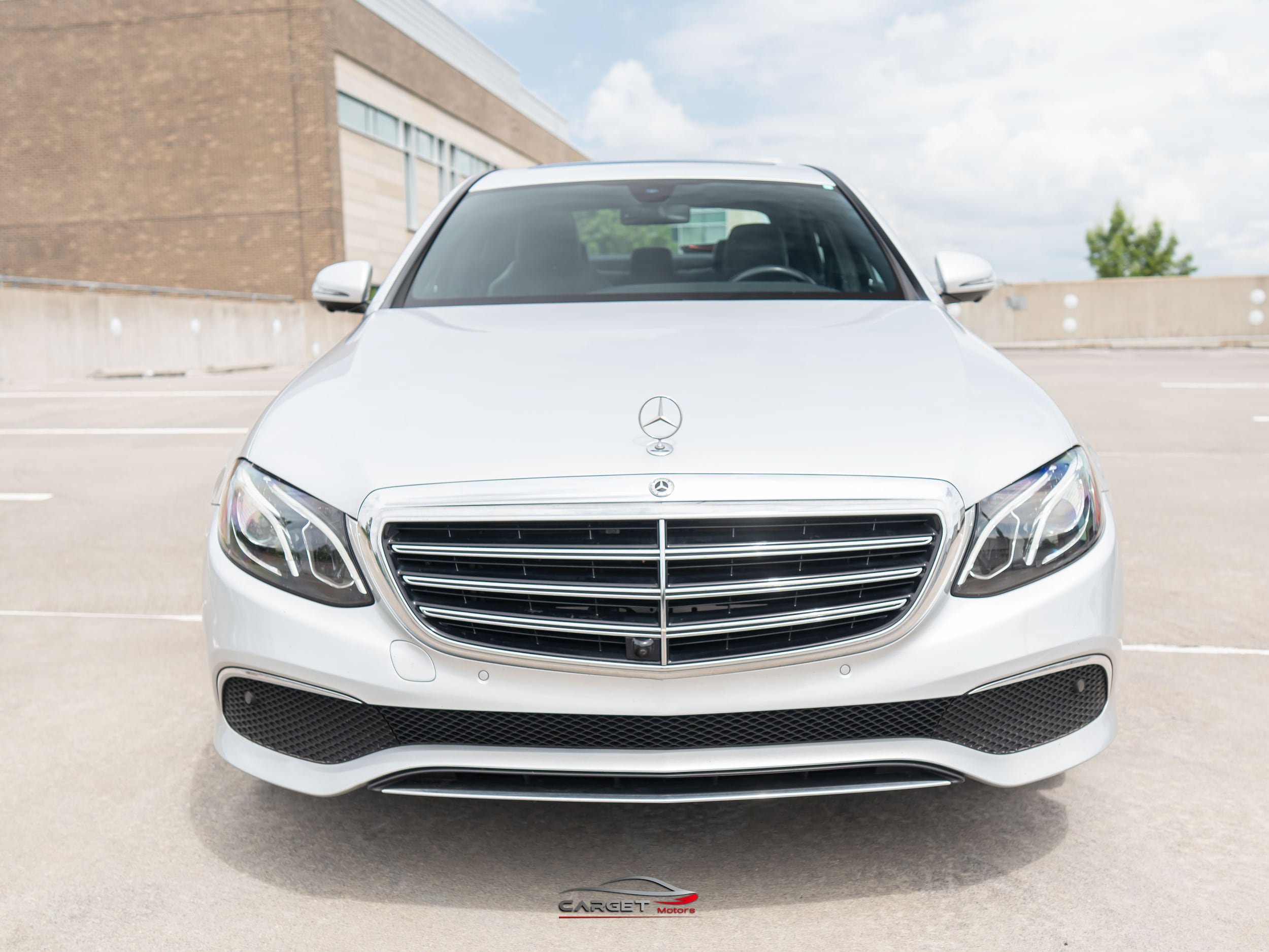 Used 2019 Mercedes-Benz E 300 4MATIC w/ Premium 1 Package image 2