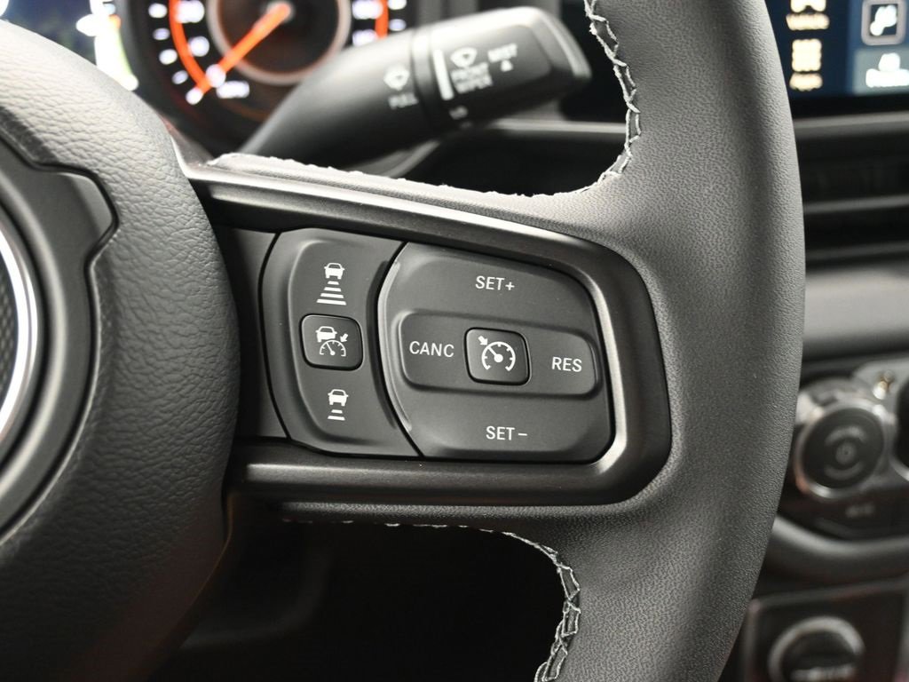 New 2025 Jeep Gladiator Sport image 21