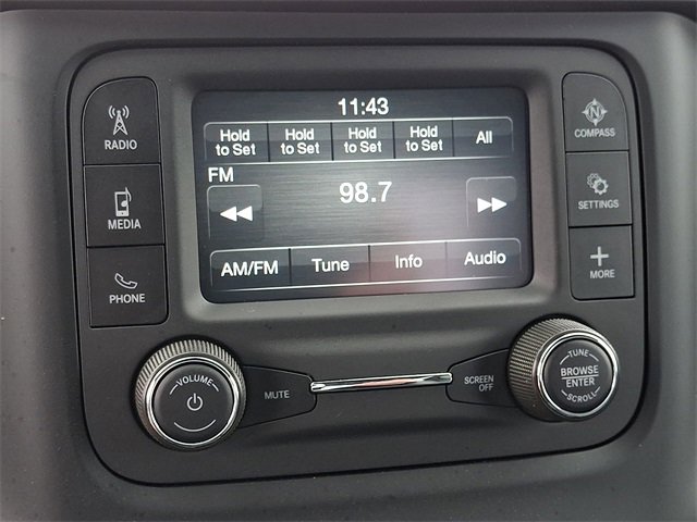 Used 2024 RAM 2500 Tradesman w/ Chrome Appearance Group image 16