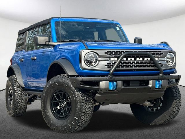 Used 2022 Ford Bronco 4-Door w/ Sasquatch Package AWD/4WD image 2