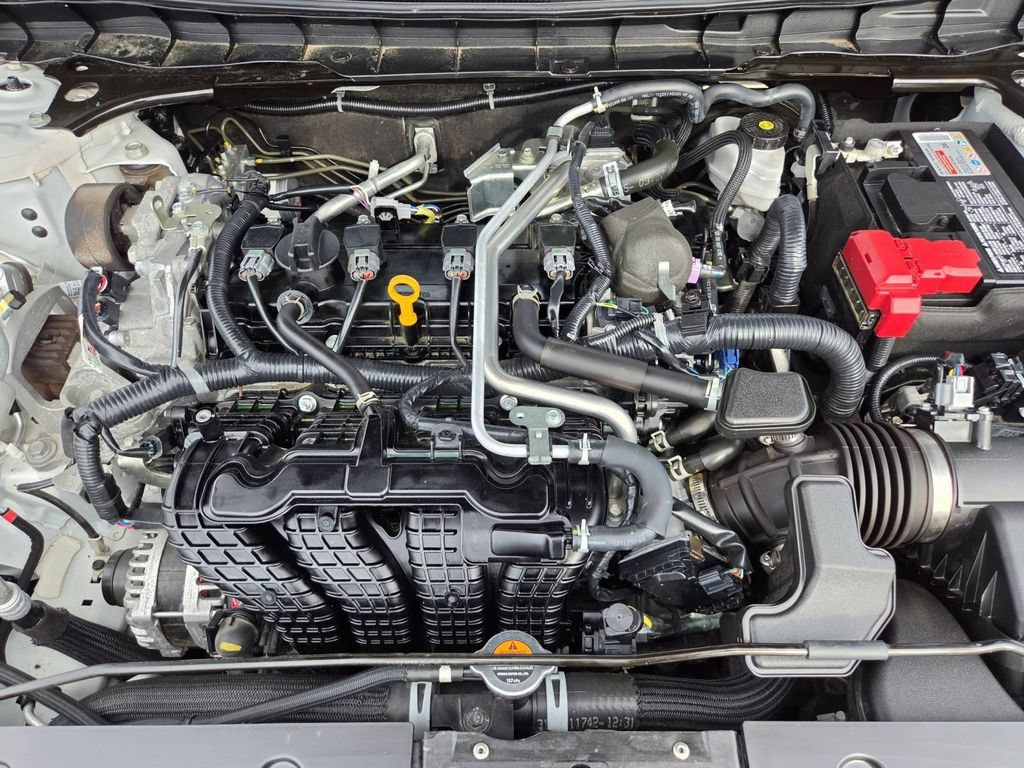Certified 2025 Nissan Altima 2.5 SR AWD/4WD image 31