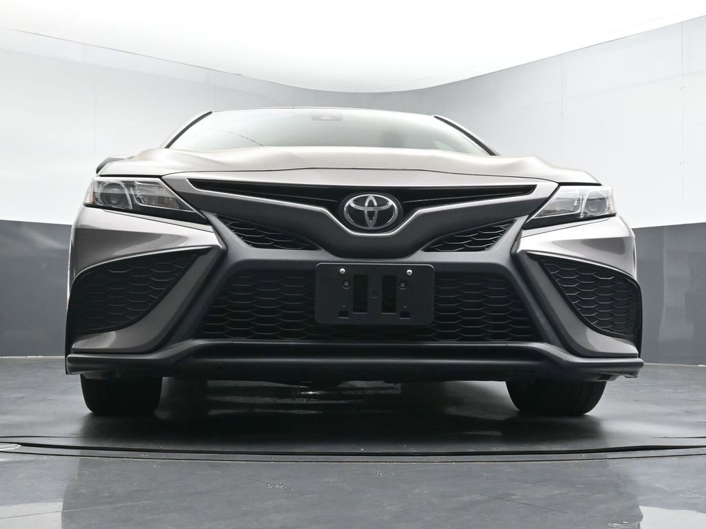 Used 2024 Toyota Camry SE FWD image 31