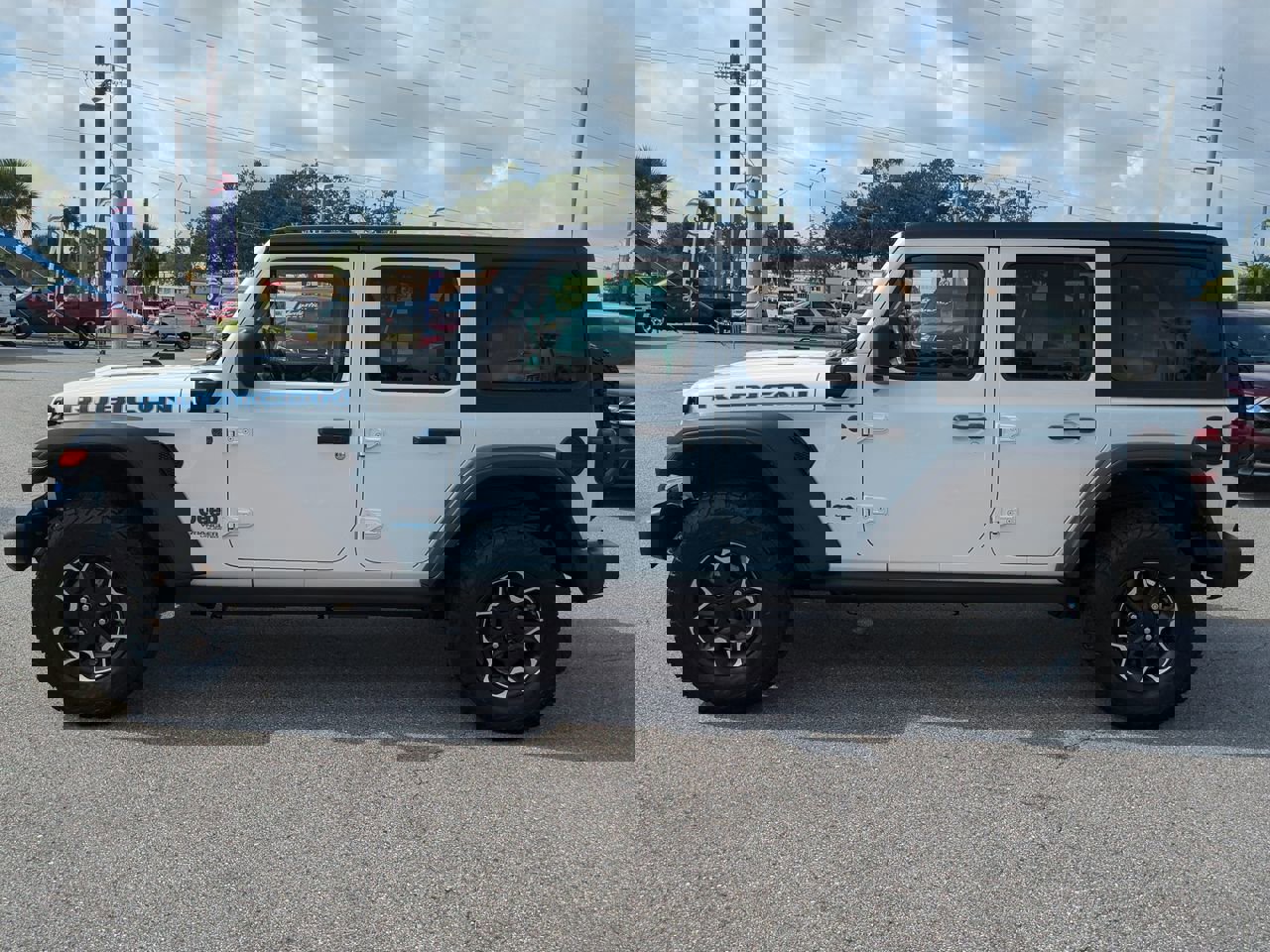 Used 2022 Jeep Wrangler Unlimited Rubicon 4xe image 7