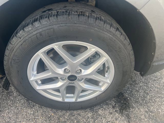 Used 2024 Ford Edge SE AWD/4WD image 19