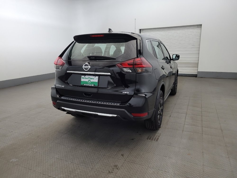Used 2019 Nissan Rogue S AWD/4WD image 7