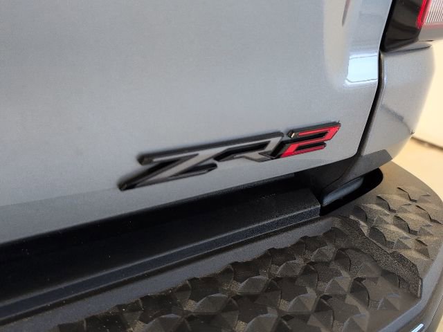 Certified 2024 Chevrolet Colorado ZR2 w/ ZR2 Convenience Package III image 39