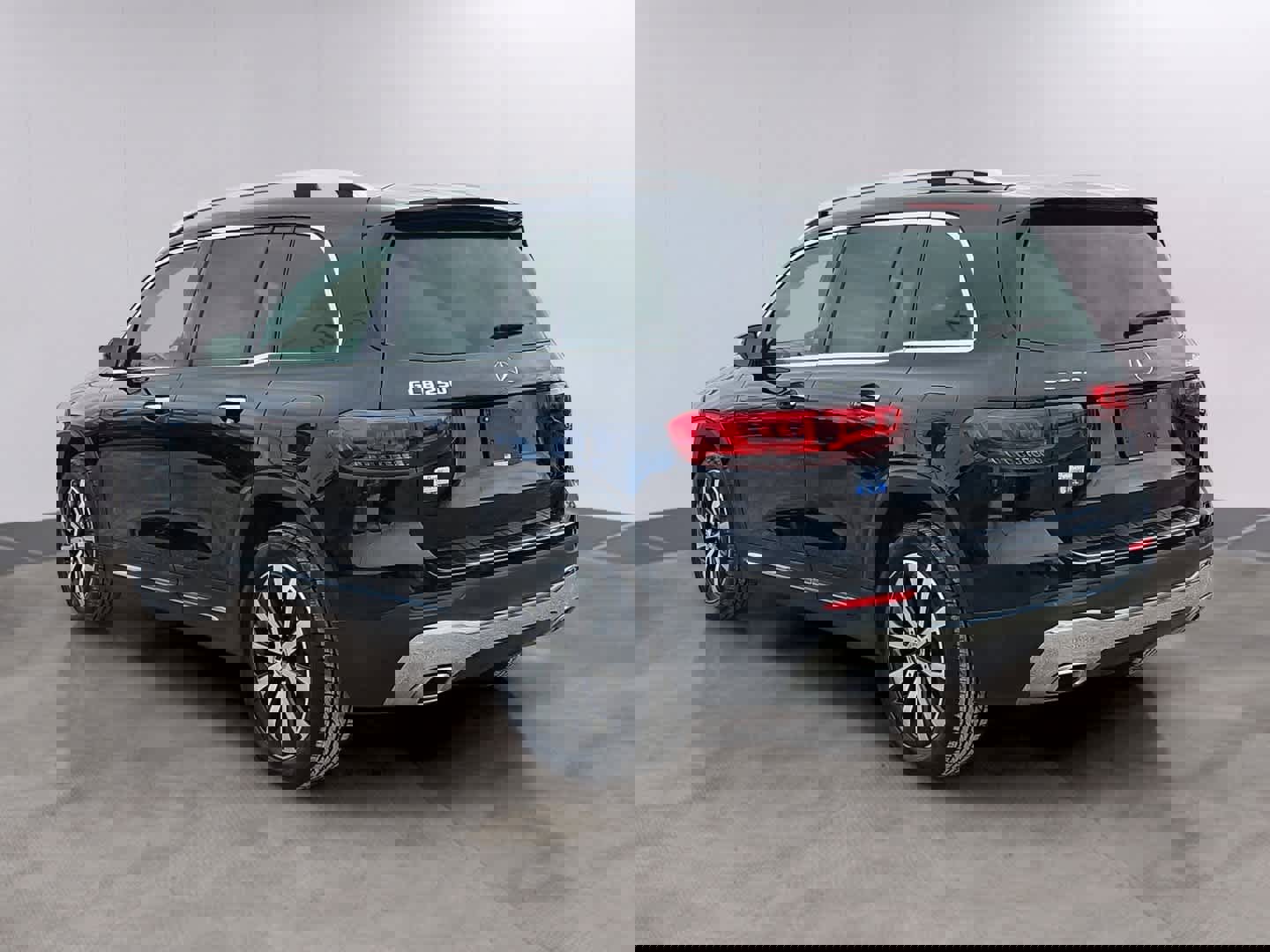 Used 2022 Mercedes-Benz GLB 250 4MATIC image 6