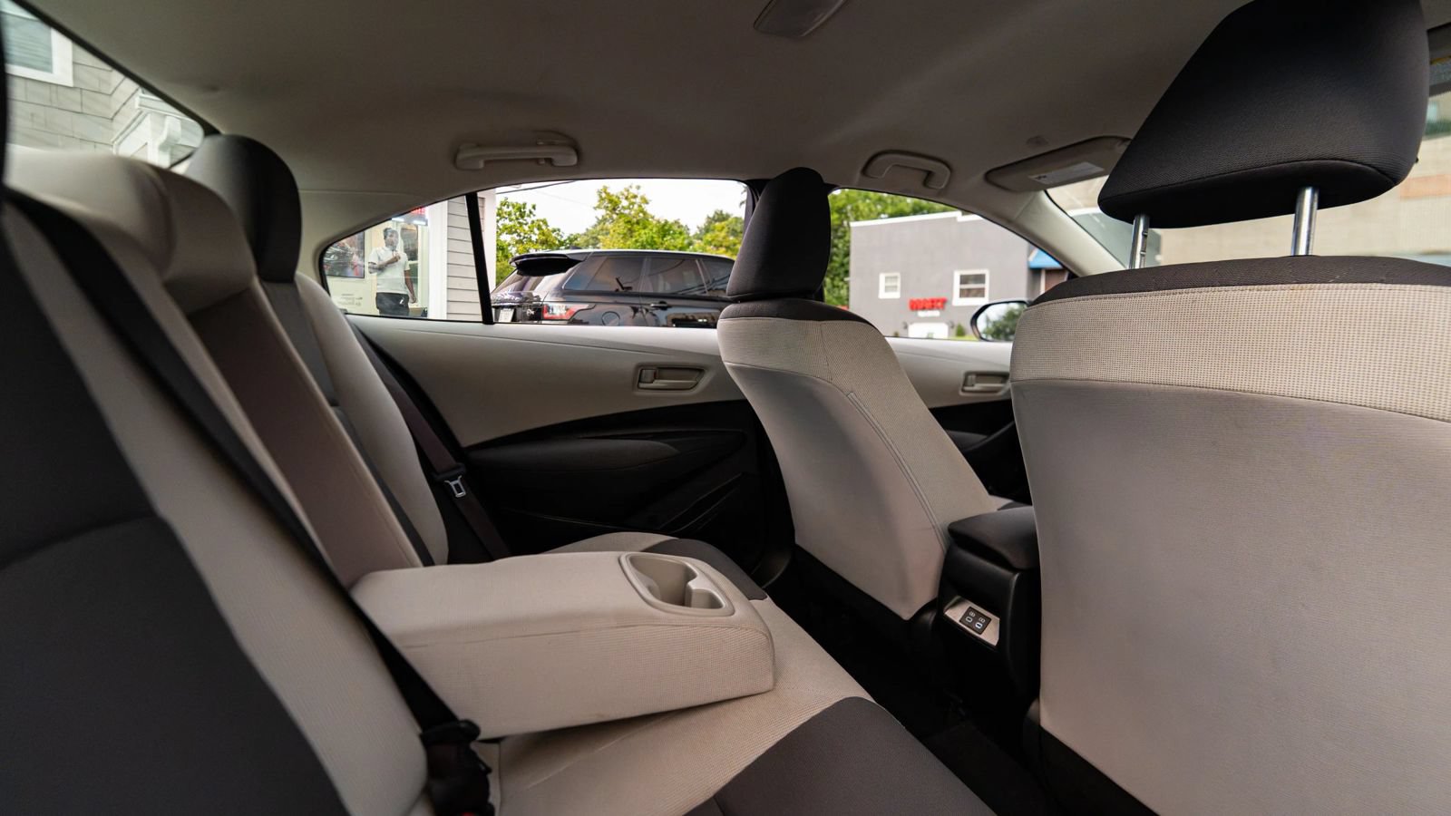 Used 2024 Toyota Corolla LE FWD image 15