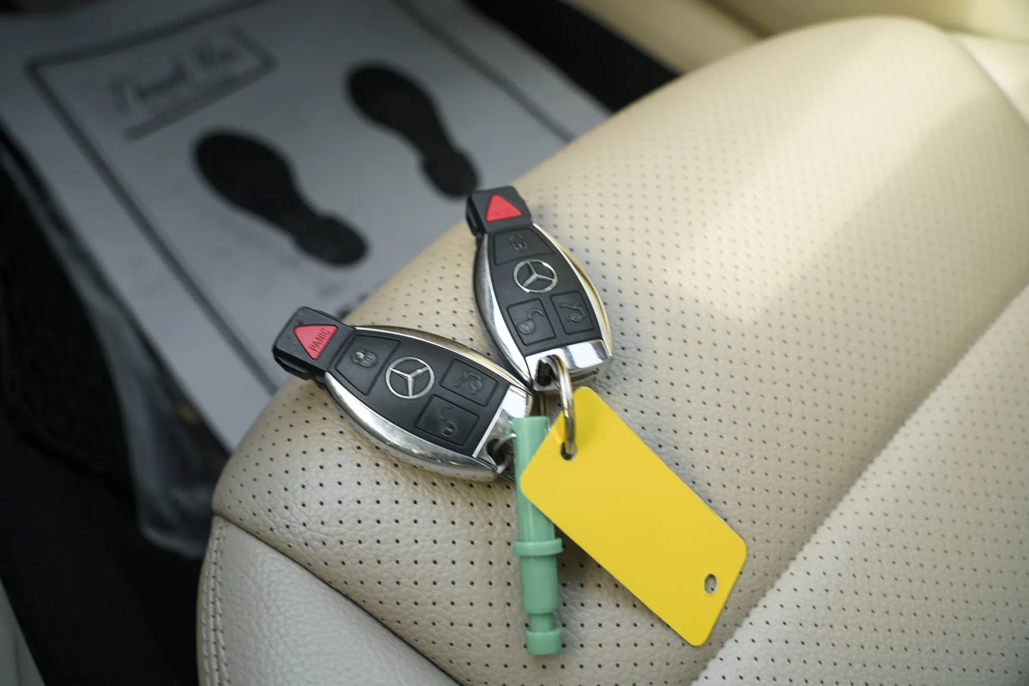 Used 2018 Mercedes-Benz GLC 300 GLC 300 4MATIC Sport Utility 4 image 28