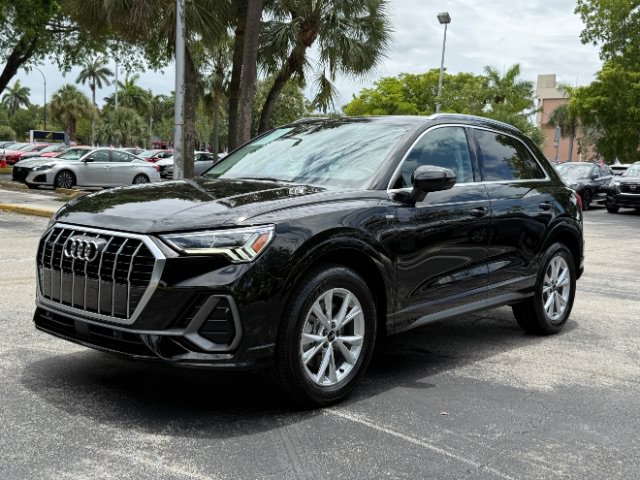 Used 2025 Audi Q3 2.0T Premium