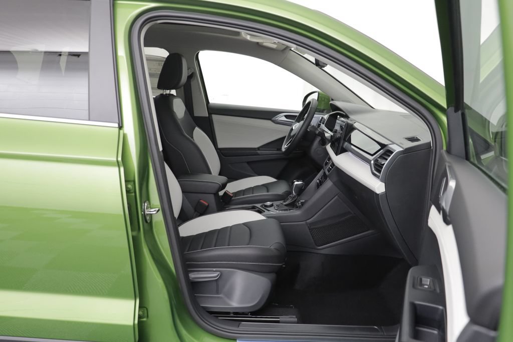 New 2026 Volkswagen Taos SEL AWD/4WD image 20
