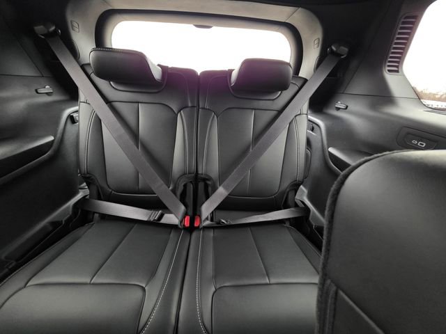 Used 2025 Jeep Grand Cherokee L Limited w/ Black Appearance Package image 42