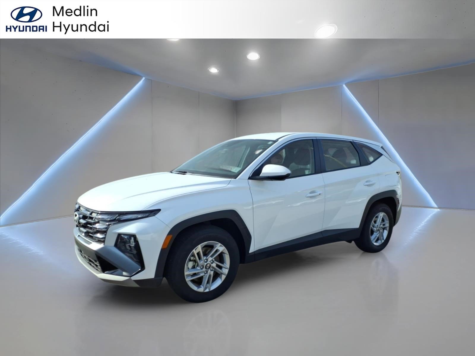 Used 2025 Hyundai Tucson SE FWD image 8