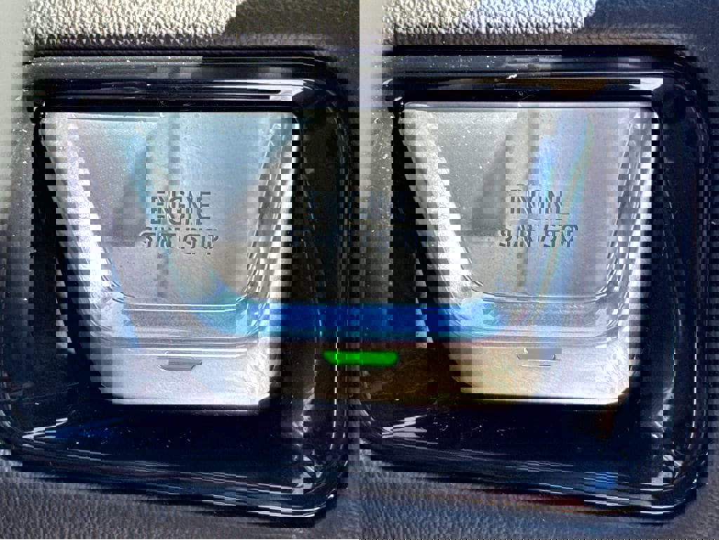 New 2026 GMC Yukon XL Elevation w/ LPO, Get Active Package image 18