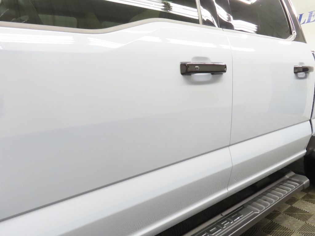 Used 2025 Ford F350 Lariat w/ Lariat Ultimate Package image 45