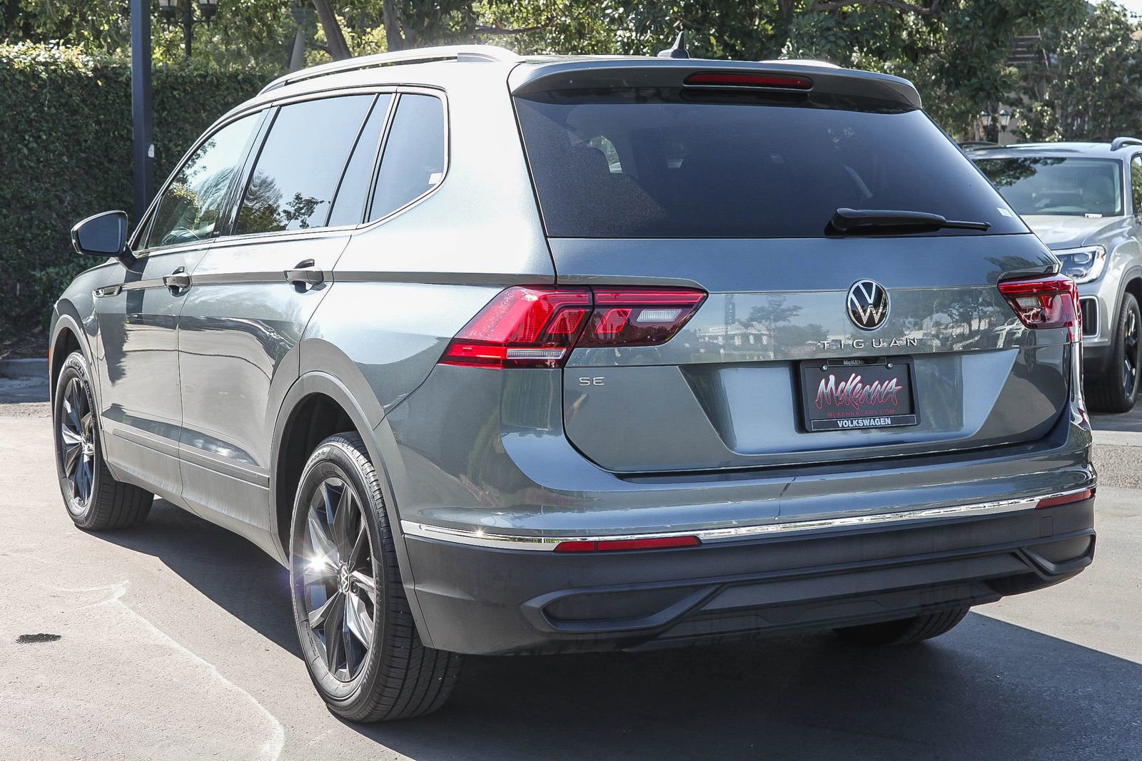 Used 2024 Volkswagen Tiguan Wolfsburg Edition image 8