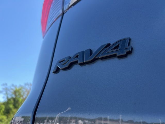 Used 2022 Toyota RAV4 XSE AWD/4WD image 44