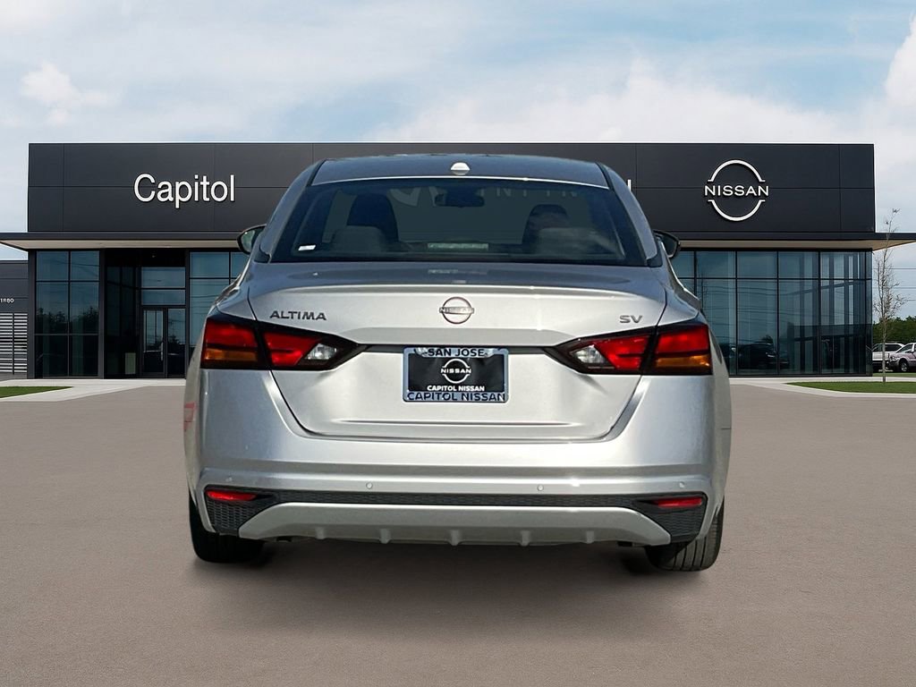 Used 2023 Nissan Altima 2.5 SV image 6