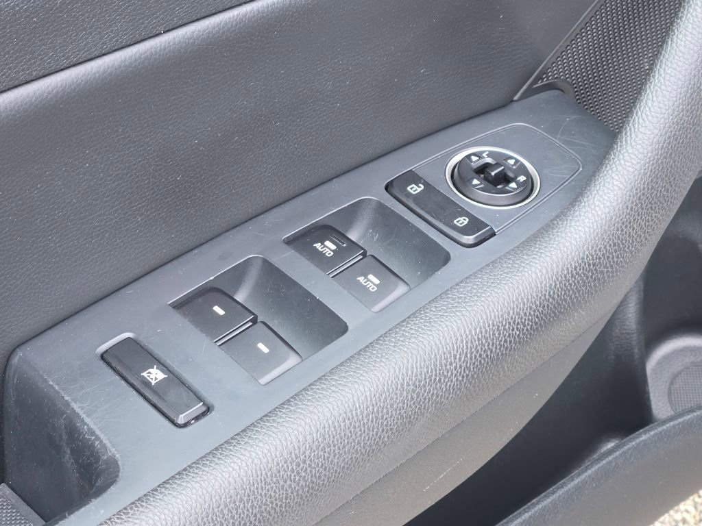 Used 2018 Hyundai Sonata Limited image 29