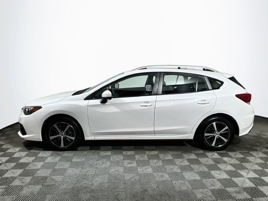 Used 2022 Subaru Impreza 2.0i Premium w/ Popular Package #3 AWD/4WD image 4