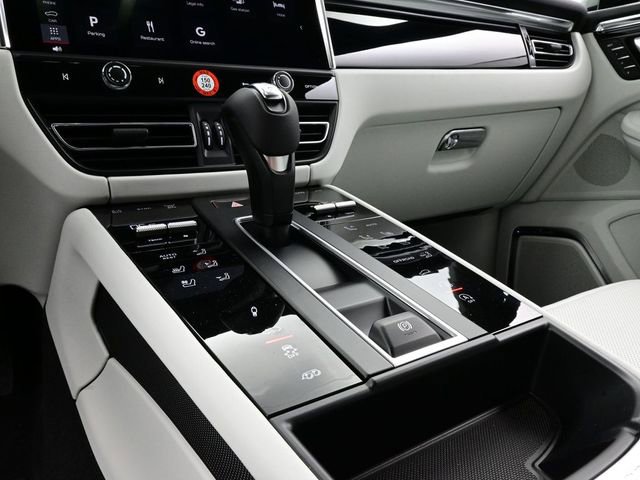 New 2026 Porsche Macan GTS AWD/4WD image 11