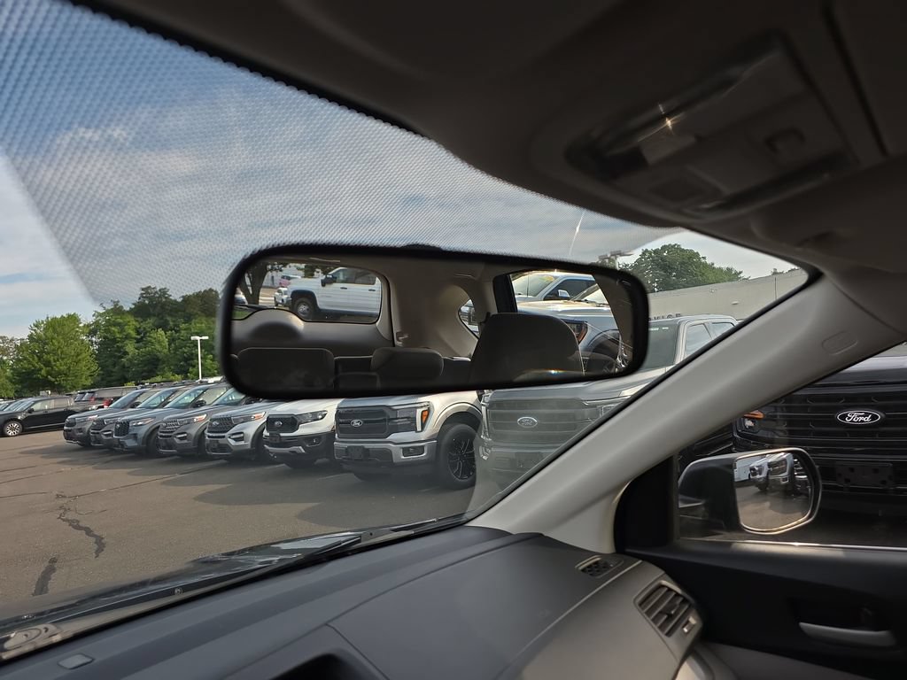 Used 2012 Honda CR-V LX image 32