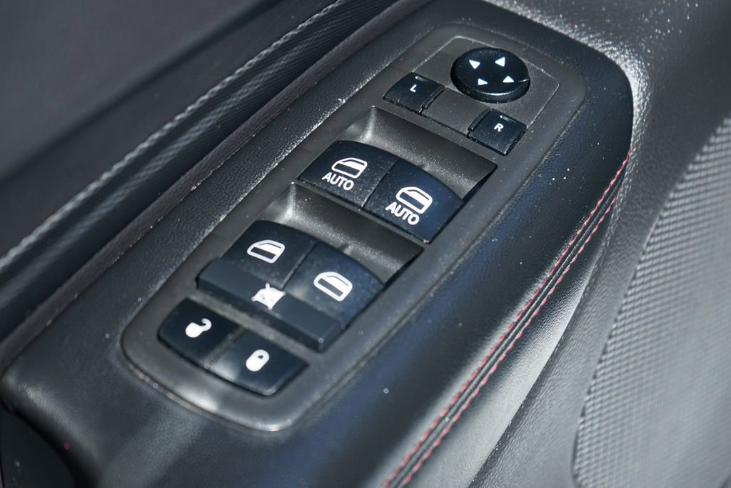 Used 2021 Dodge Durango R/T w/ Blacktop Package RWD image 19