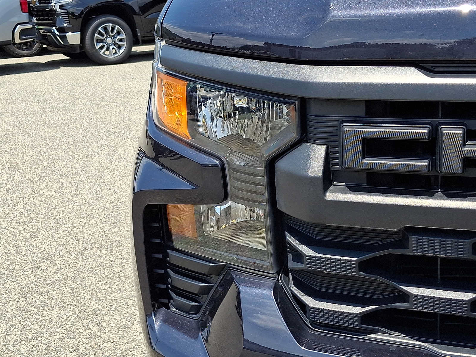 Certified 2022 Chevrolet Silverado 1500 Custom Trail Boss AWD/4WD image 9
