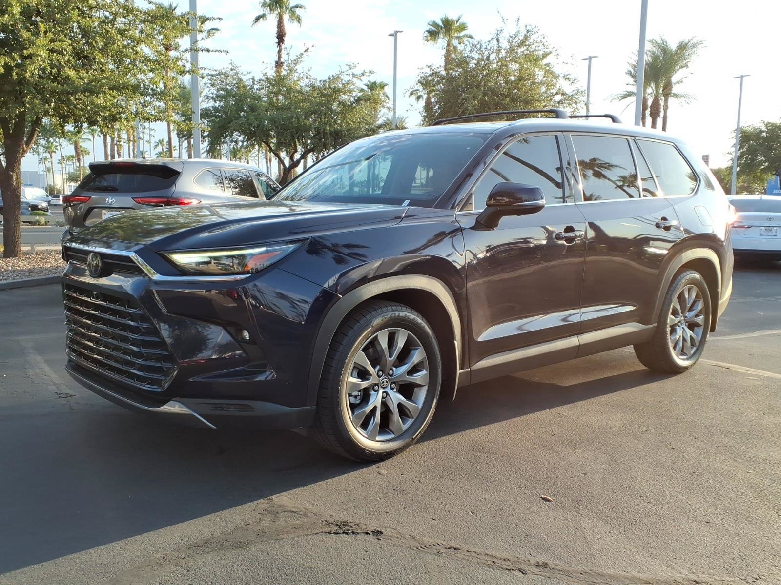 Certified 2024 Toyota Grand Highlander FWD image 8
